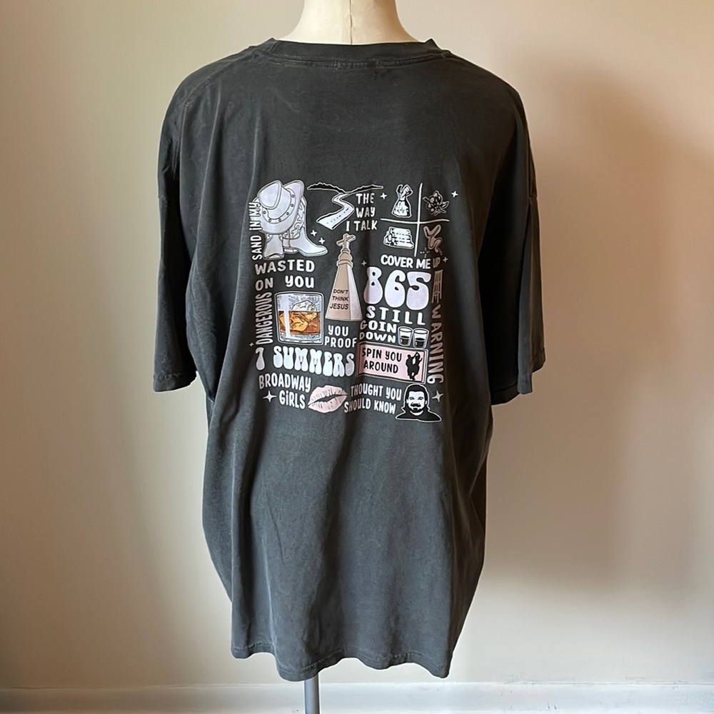 Comfort Colors Black Graphic Tee